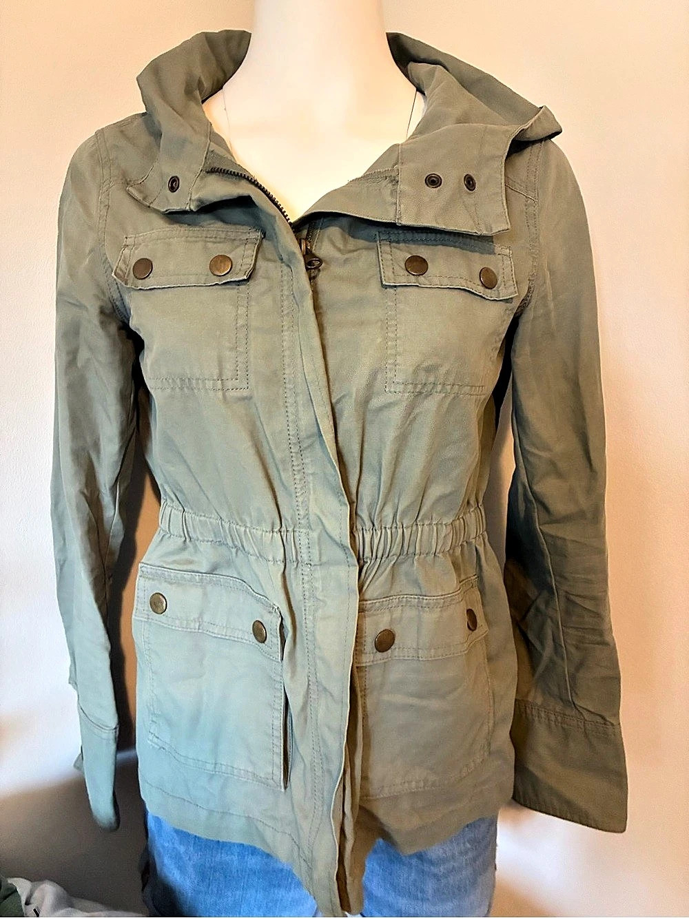 Gap Utility Jacket in Green Size XS Like New